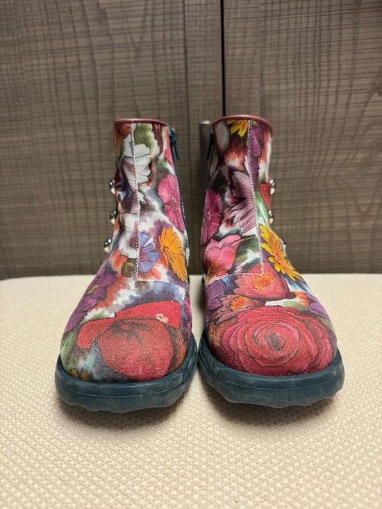 John Fluevog Shoes - Unity Penney Ankle Boots with Buttons